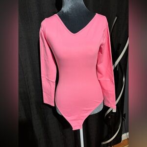 2 Pack Ribbed, Tummy control V-Neck Bodysuit in Pink and Gray Size L